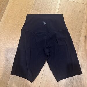 Lululemon Align High-Rise Short 8”